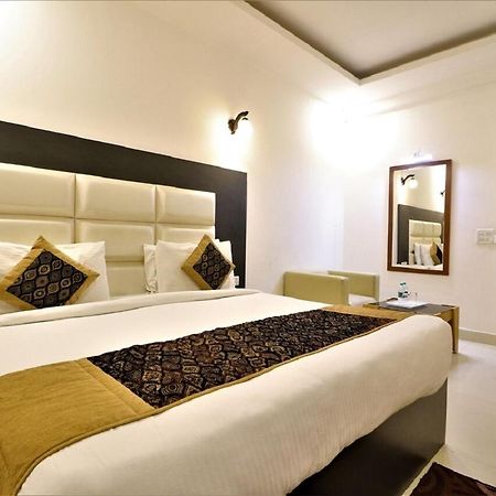 Aerocity Hotel Jindal Palace Delhi- A Well Hygiene Property"All Staff Vaccinated " New Delhi Eksteriør billede