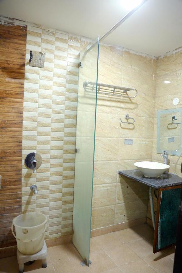 Aerocity Hotel Jindal Palace Delhi- A Well Hygiene Property"All Staff Vaccinated " New Delhi Eksteriør billede
