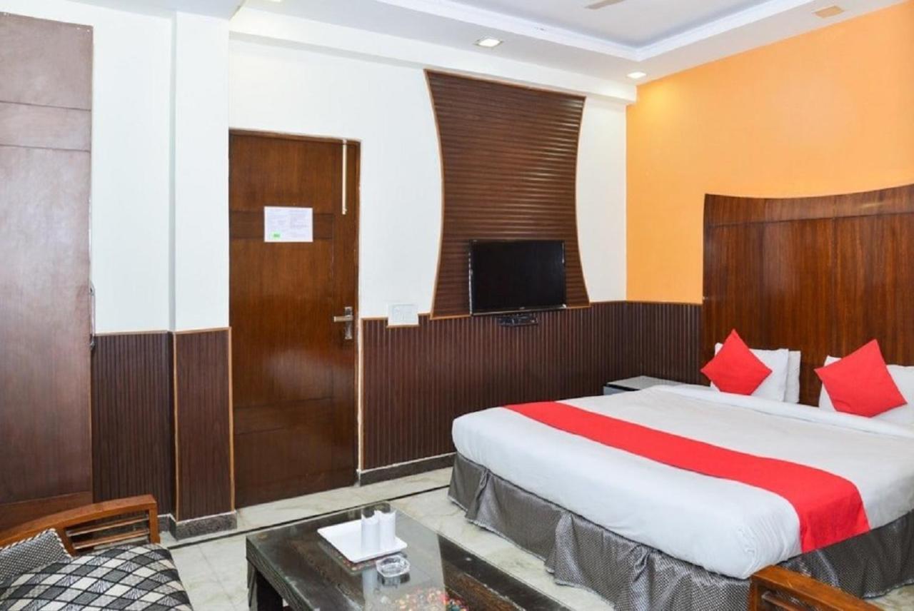 Aerocity Hotel Jindal Palace Delhi- A Well Hygiene Property"All Staff Vaccinated " New Delhi Eksteriør billede