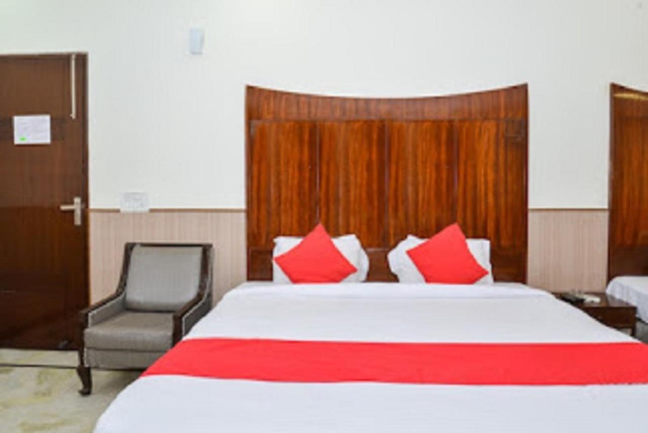 Aerocity Hotel Jindal Palace Delhi- A Well Hygiene Property"All Staff Vaccinated " New Delhi Eksteriør billede