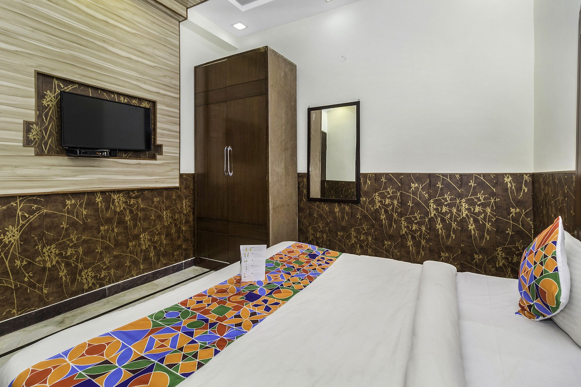 Aerocity Hotel Jindal Palace Delhi- A Well Hygiene Property"All Staff Vaccinated " New Delhi Eksteriør billede